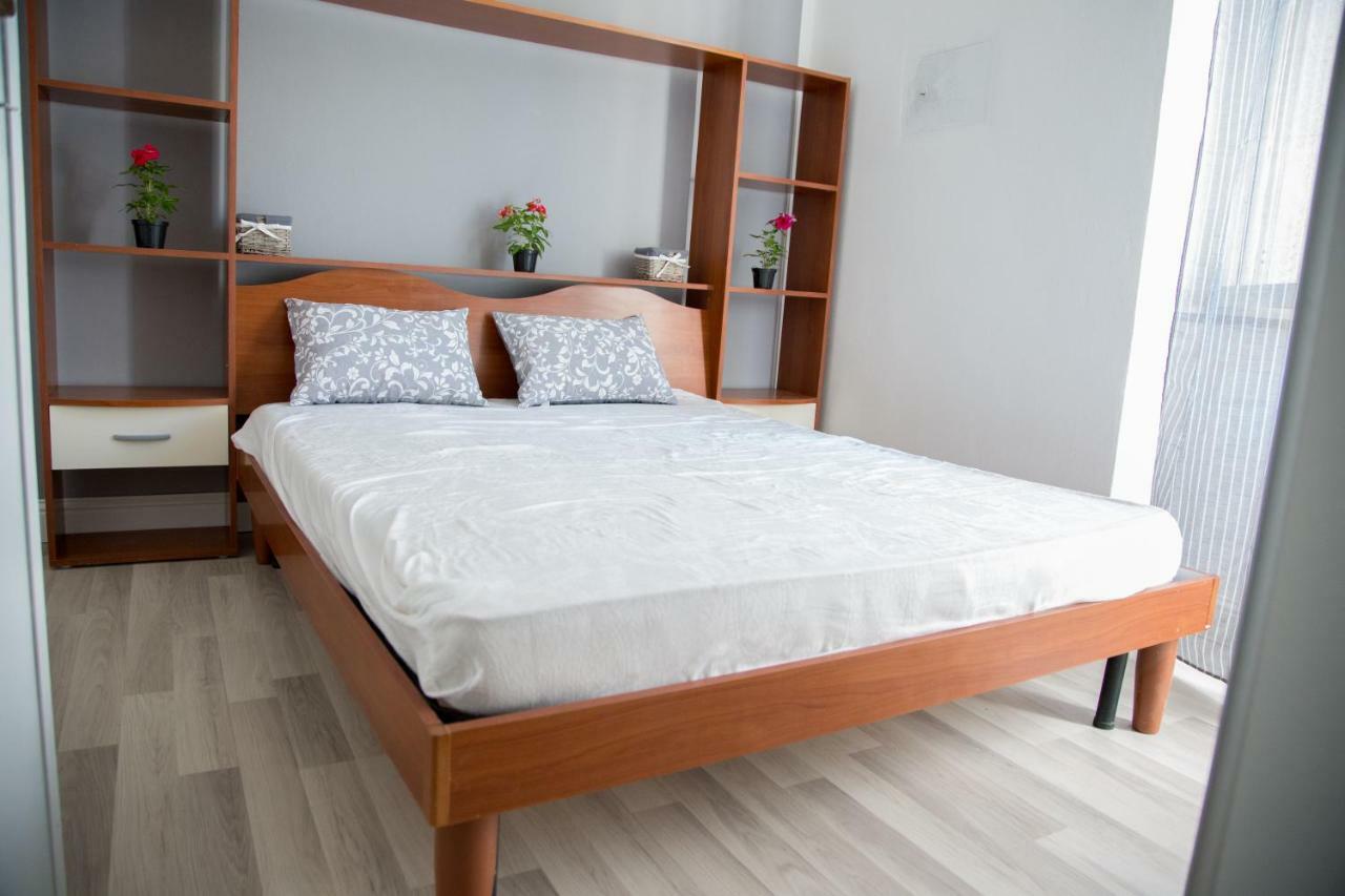 Casa Anna Villa Quartu SantʼElena Екстериор снимка
